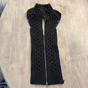 Veronica Beard Cable Wool Dickey - Gray